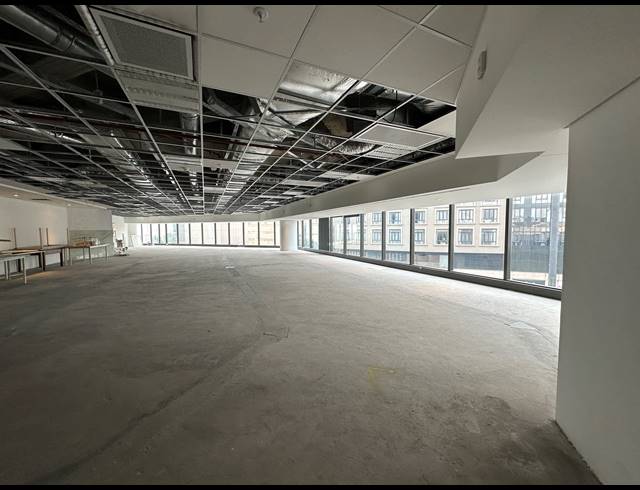 544M² OFFICE TO LET IN SANDTON CENTRAL